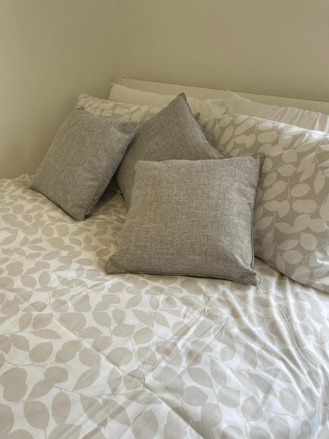 Amazing 3 Bedroom Flat Minutes From Tower Bridge 런던 외부 사진